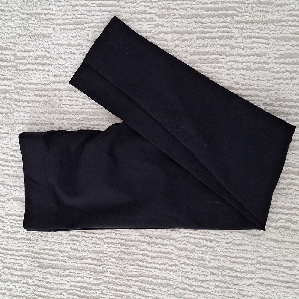[L] BLACK  leggings